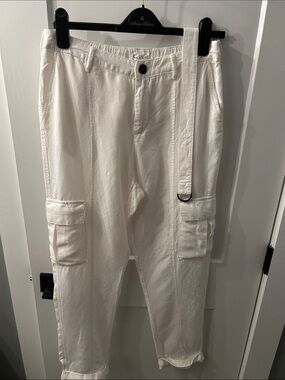 Nicole Miller Off-White Cargo Pants with Belt
